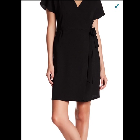 Bobeau Short Sleeve Crepe Wrap Dress - Picture 3 of 5